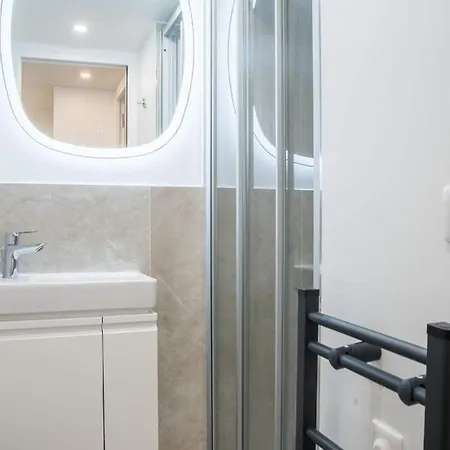 Apartment T2 A Centre Smart Tv, Nespresso, Wifi *
